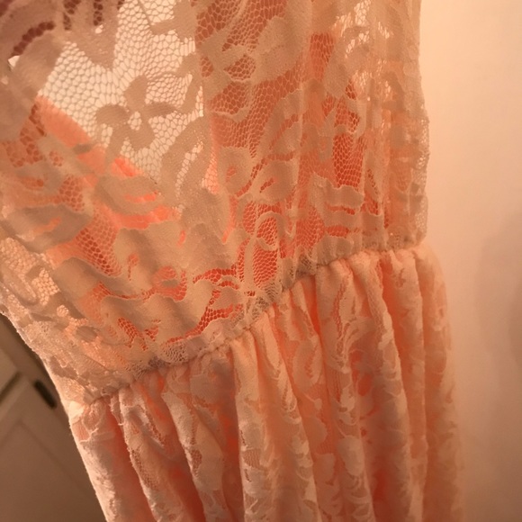 ๐Host Pick๐ JustVH Lace Off the Shoulder Gown. - Picture 9 of 11